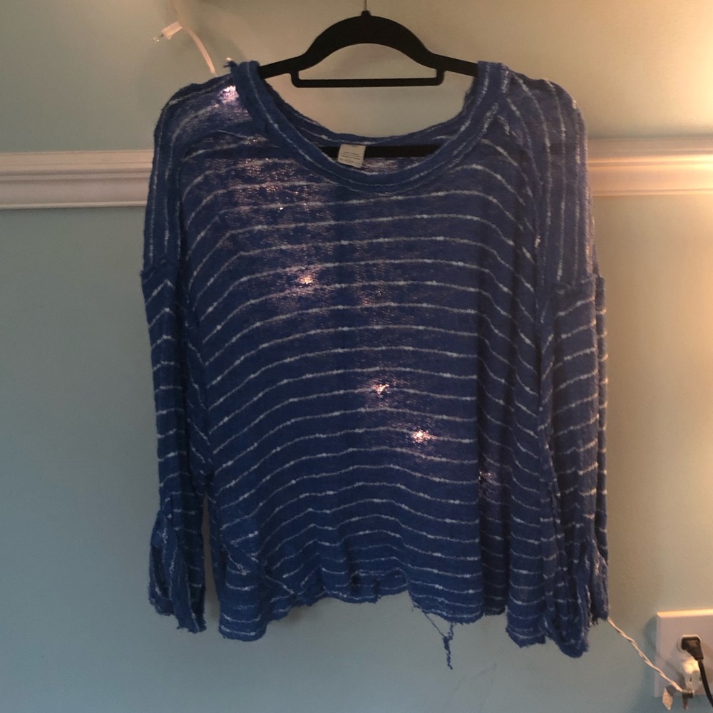 Free people blue flowy sweater